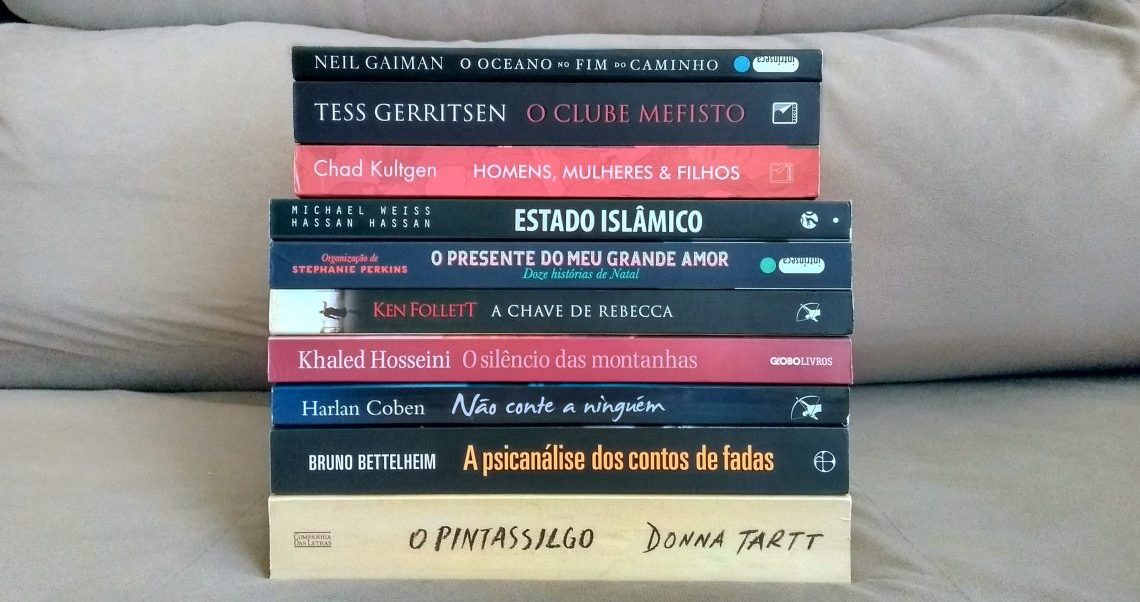 16 livros encalhados na minha estante – Michelly Santos Literatura